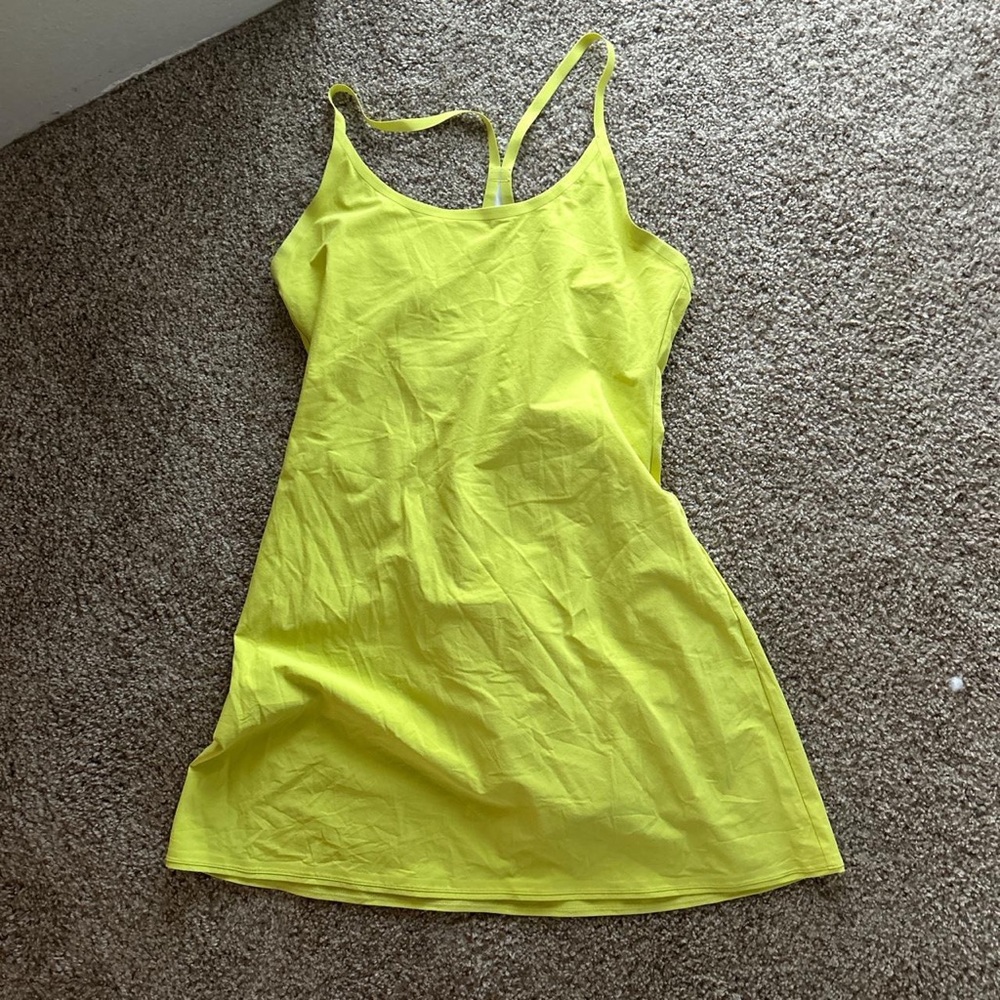 Outdoor Voices Exercise Dress! Size small, super fun yellow color ⭐️